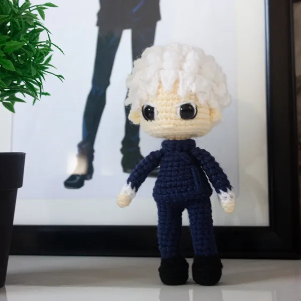 Crochet gojo satoru doll