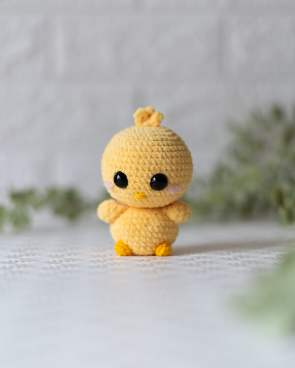 Crochet Fluffy Chick Doll – 10 cm