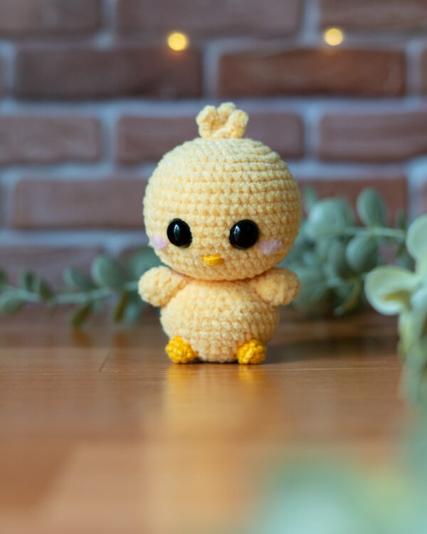 Crochet Fluffy Chick Doll – 10 cm