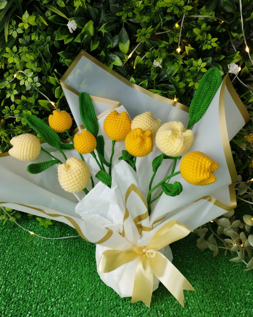 Tulip Flower Crochet Bouquet – 9 Handmade Stems