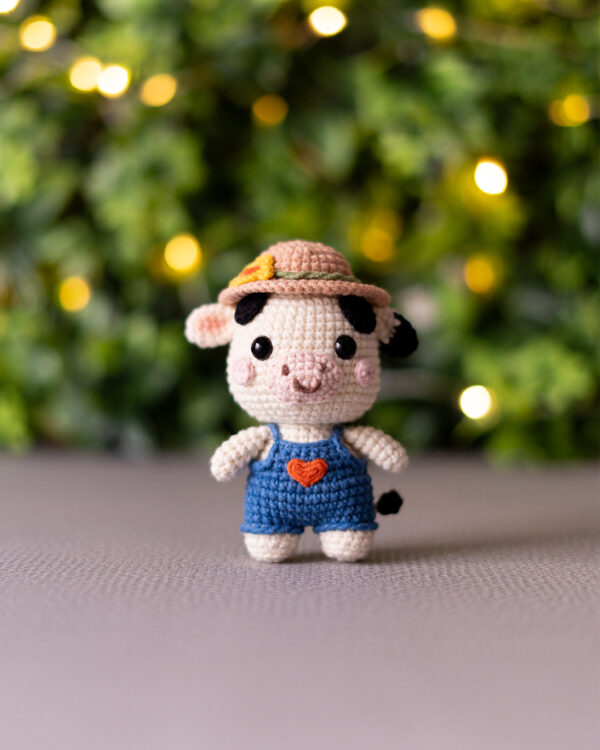 Farm Cow Crochet Doll – 11 cm