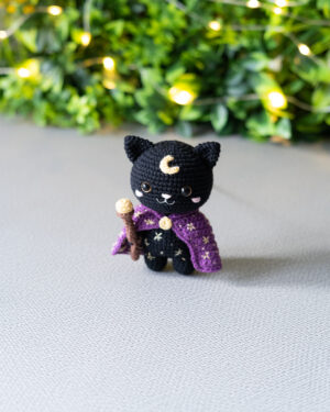 Black Cat Wizard Crochet Doll – 11cm Handmade Amigurumi