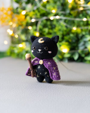 Black Cat Wizard Crochet Doll – 11cm Handmade Amigurumi