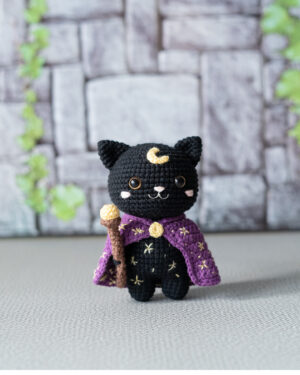 Black Cat Wizard Crochet Doll – 11cm Handmade Amigurumi