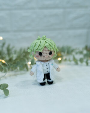 G-Dragon Inspired Crochet Doll – Handmade 11cm K-Pop Idol Amigurumi Figure