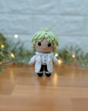 G-Dragon Inspired Crochet Doll – Handmade 11cm K-Pop Idol Amigurumi Figure