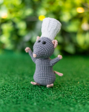 Remy Ratatouille Crochet Doll – Handmade 12cm Chef Mouse Amigurumi