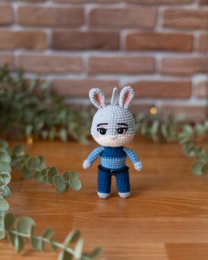 Judy Hopps Zootopia Crochet Doll – Handmade 13cm Bunny Amigurumi